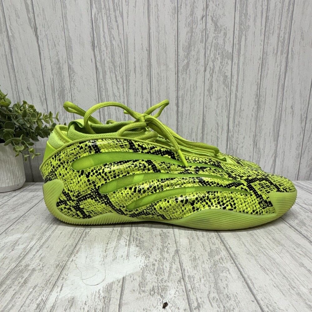 Mens size 14 adidas harden volume 9 green sneakers